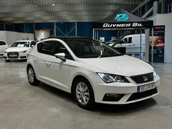Vit Begagnad 2019 Seat Leon Style Halvkombi | 174 900 kr (Marknadspris)
