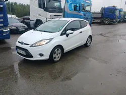 Vit Begagnad 2012 Ford Fiesta Halvkombi | 16 500 kr (Superpris)