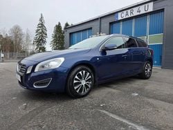Blå Begagnad 2012 Volvo V60 Ocean Race Kombi | 64 900 kr (Marknadspris)