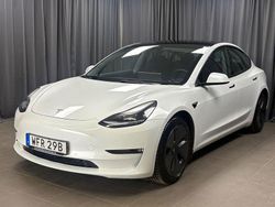 Vit Begagnad 2021 Tesla Model 3 Sedan | 334 900 kr (Marknadspris)