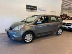 Grå Begagnad 2013 Nissan Note Minibuss | 39 900 kr (Dyr)