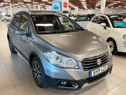Mörkgrå Begagnad 2015 Suzuki SX4 S-Cross SUV | 159 000 kr (Marknadspris)