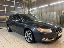 Grå Begagnad 2011 Volvo V70 Kombi | 65 000 kr (Superpris)