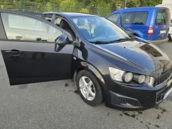Svart Begagnad 2012 Chevrolet Aveo Halvkombi | 43 000 kr (Lite dyr)