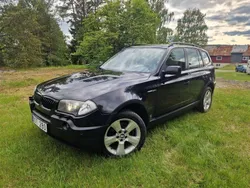 Svart Begagnad 2004 BMW X3 SUV | 35 000 kr (Superpris)