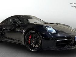 Jet black metallic Begagnad 2023 Porsche 911 Carrera GTS Sportkupé | 1 525 000 kr (Marknadspris)