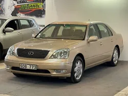 Ljusbrun Begagnad 2000 Lexus LS430 Sedan | 99 900 kr