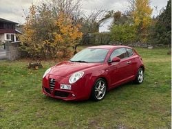 Röd Begagnad 2010 Alfa Romeo MiTo Distinctive Halvkombi | 50 000 kr