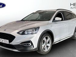 Grå (silver) Begagnad 2022 Ford Focus Active Kombi | 139 900 kr (Marknadspris)