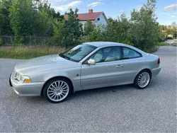 Grå Begagnad 2001 Volvo C70 Sportkupé | 67 000 kr (Superpris)