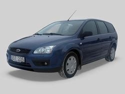 Blåmetallic Begagnad 2006 Ford Focus Kombi | 35 000 kr