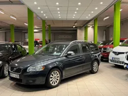 Grå Begagnad 2010 Volvo V50 Momentum Kombi | 69 900 kr (Marknadspris)