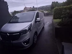 Begagnad 2017 Opel Vivaro Van | 128 400 kr
