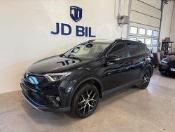 Svart Begagnad 2016 Toyota RAV4 Active SUV | 209 800 kr (Marknadspris)