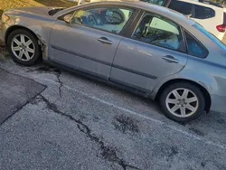 Grå Begagnad 2004 Volvo S40 Sedan | 15 000 kr (Superpris)