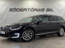 Svart Begagnad 2017 VW Passat GTE Kombi | 134 900 kr (Superpris)