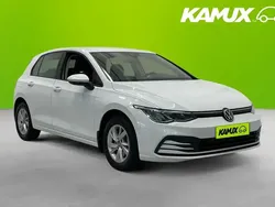Vit Begagnad 2022 VW Golf VIII Halvkombi | 224 900 kr