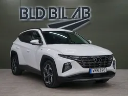 Vit Begagnad 2021 Hyundai Tucson Advanced SUV | 289 900 kr (Marknadspris)