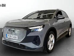 Grå Begagnad 2022 Audi Q4 e-tron Proline SUV | 349 000 kr