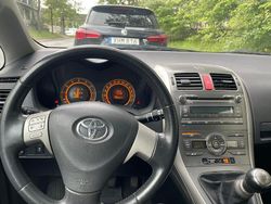 Begagnad 2008 Toyota Auris Halvkombi | 45 000 kr (Marknadspris)
