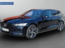 Svart Begagnad 2022 Volvo V60 R-Design Kombi | 409 900 kr (Marknadspris)