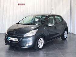 Mörkgrå Begagnad 2013 Peugeot 208 Halvkombi | 50 000 kr (Marknadspris)