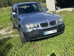 Blå Begagnad 2005 BMW X3 SUV | 35 000 kr (Marknadspris)
