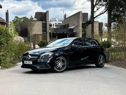 Svart Begagnad 2018 Mercedes A180 AMG Halvkombi | 169 000 kr (Marknadspris)