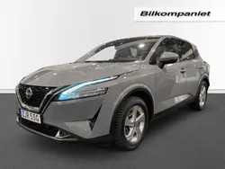 Ljusgrå (grå) Begagnad 2023 Nissan Qashqai Tekna SUV | 379 000 kr (Lite dyr)