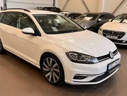 Vit Begagnad 2017 VW Golf VII Kombi | 149 000 kr (Marknadspris)
