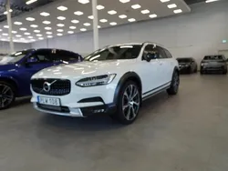Vit Begagnad 2017 Volvo V90 CC Kombi | 224 900 kr (Dyr)