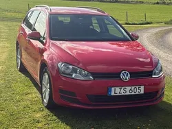 Röd Begagnad 2016 VW Golf VII Kombi | 85 000 kr (Bra pris)