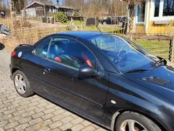 Svart Begagnad 2003 Peugeot 206 CC Cab | 19 990 kr (Marknadspris)