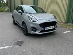 Grå Begagnad 2020 Ford Puma ST-Line SUV | 206 000 kr (Marknadspris)