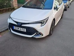 Vit Begagnad 2023 Toyota Corolla Style Kombi | 245 000 kr (Bra pris)