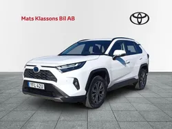 Vit Begagnad 2024 Toyota RAV4 Hybrid Executive SUV | 449 000 kr (Marknadspris)