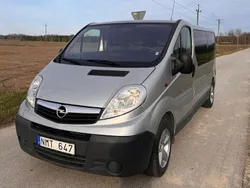 Grå Begagnad 2007 Opel Vivaro Van | 105 000 kr
