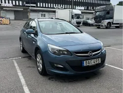Blå Begagnad 2015 Opel Astra Enjoy Kombi | 74 900 kr (Bra pris)