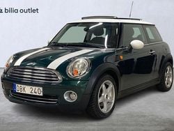 Mörkgrön Begagnad 2009 Mini Cooper Halvkombi | 99 900 kr