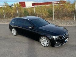 Svart Begagnad 2019 Mercedes E220 Kombi | 295 000 kr (Marknadspris)