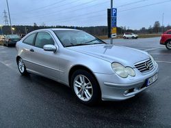 Begagnad 2004 Mercedes C180 Sportkupé | 24 000 kr (Lite dyr)