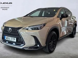 Gul Begagnad 2024 Lexus NX450h+ SUV | 689 000 kr