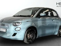 Blå Begagnad 2021 Fiat 500e Passion Halvkombi | 186 900 kr (Marknadspris)
