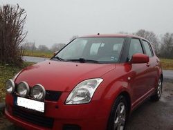 Begagnad 2005 Suzuki Swift | 15 000 kr
