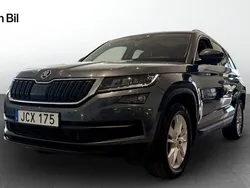 Grå Begagnad 2017 Skoda Kodiaq Style SUV | 274 900 kr (Marknadspris)