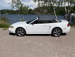 Vit Begagnad 2000 Ford Mustang Cab | 73 000 kr (Bra pris)