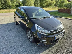 Svart Begagnad 2016 Kia Rio Halvkombi | 82 400 kr (Bra pris)