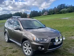 Brun Begagnad 2011 Mitsubishi Outlander Comfort Edition SUV | 39 999 kr (Marknadspris)