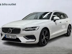 Vit Begagnad 2021 Volvo V60 Inscription Kombi | 329 900 kr (Marknadspris)