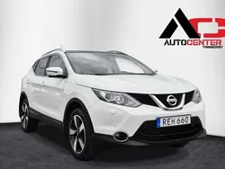 Vit Begagnad 2016 Nissan Qashqai 360º SUV | 119 999 kr (Marknadspris)